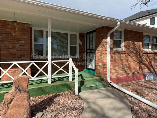 Building Photo - 2237 Harlan St