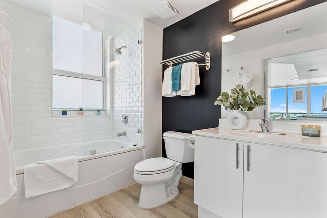 Building Photo - 2889 McFarlane Rd