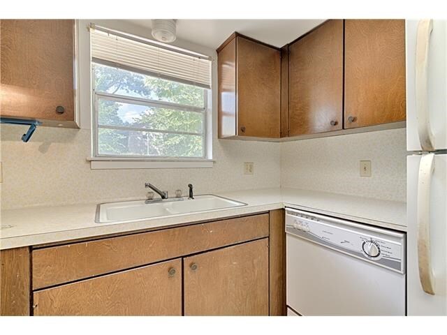 Building Photo - 5111 Avenue G Ave
