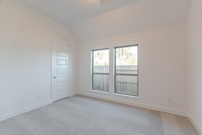 Building Photo - 15910 Mahogany Mist Dr