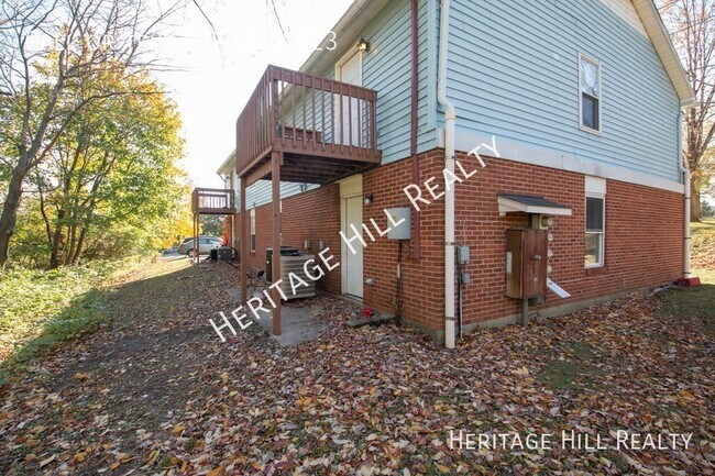 Building Photo - 2 bedroom, 1.5 bath unit in Fairborn withi...