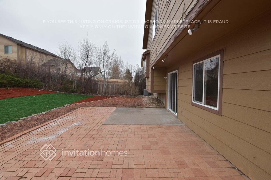 Building Photo - 12444 Country Meadows Dr