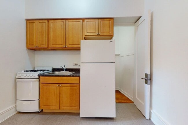 Floorplan - 5474-5480 S. Hyde Park Boulevard
