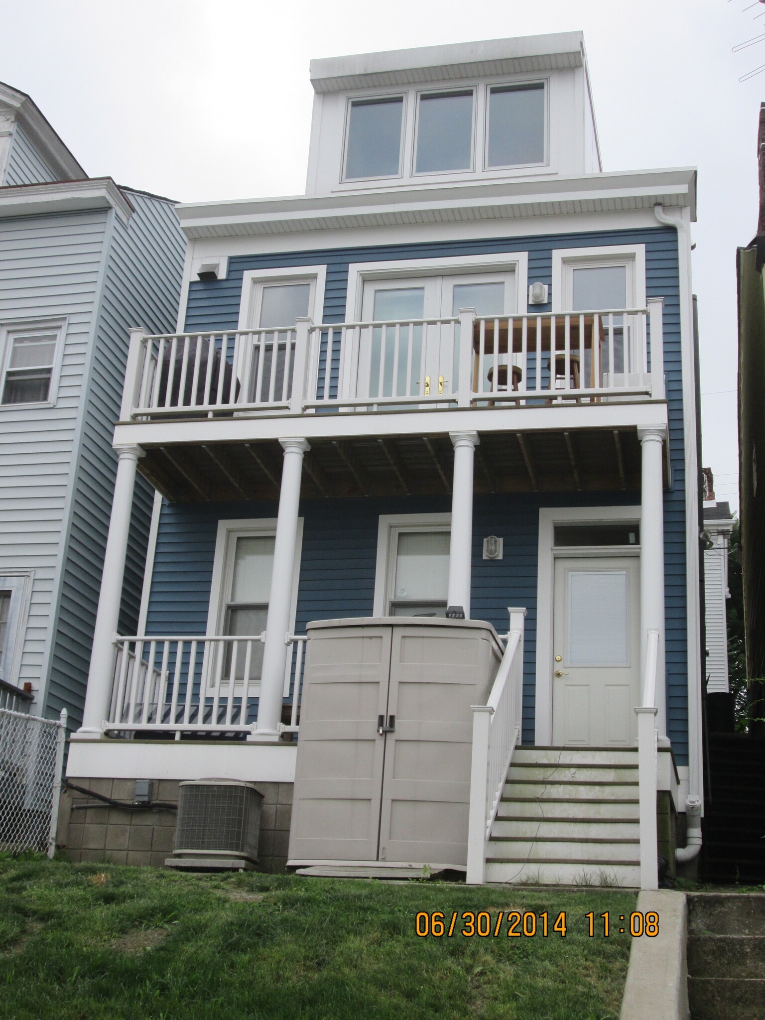 Rear with double level porches with views - 1927 Huron St
