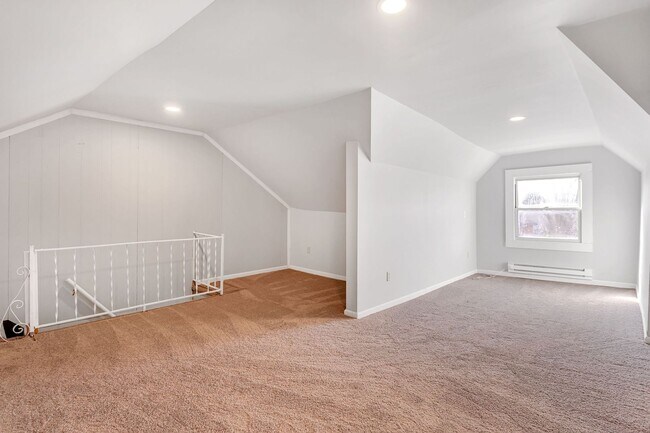 Building Photo - 3711 Orpwood St