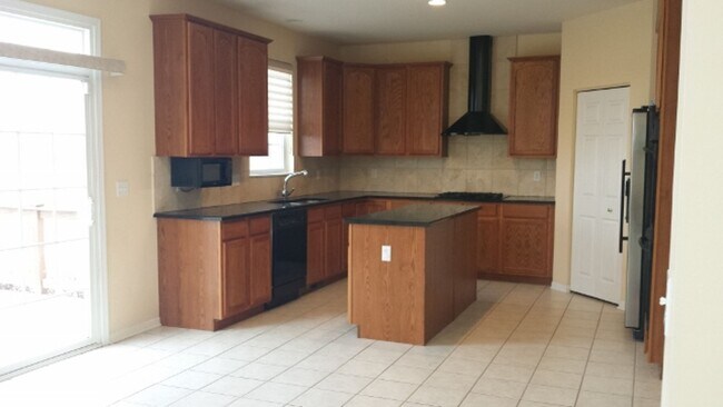 Building Photo - Black Walnut Trails Available in July
