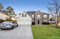 Building Photo - 3755 Renfroe Ave