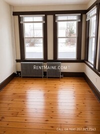 Building Photo - 9 Catell St