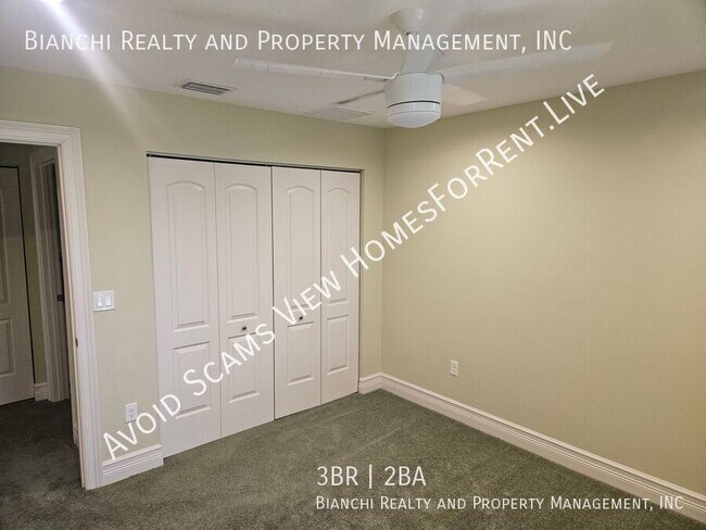 Building Photo - 2361 Bentley Dr