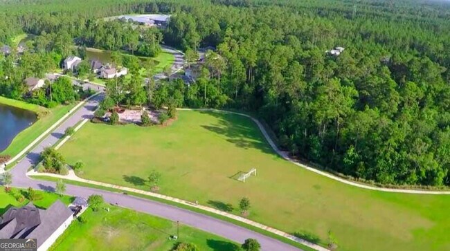 Building Photo - 215 Brooklet Cir