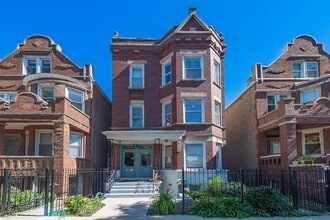 Building Photo - 2644 W 22nd Pl