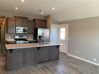 Building Photo - 604 W Weymouth