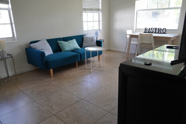 Building Photo - 30 NW 45th St