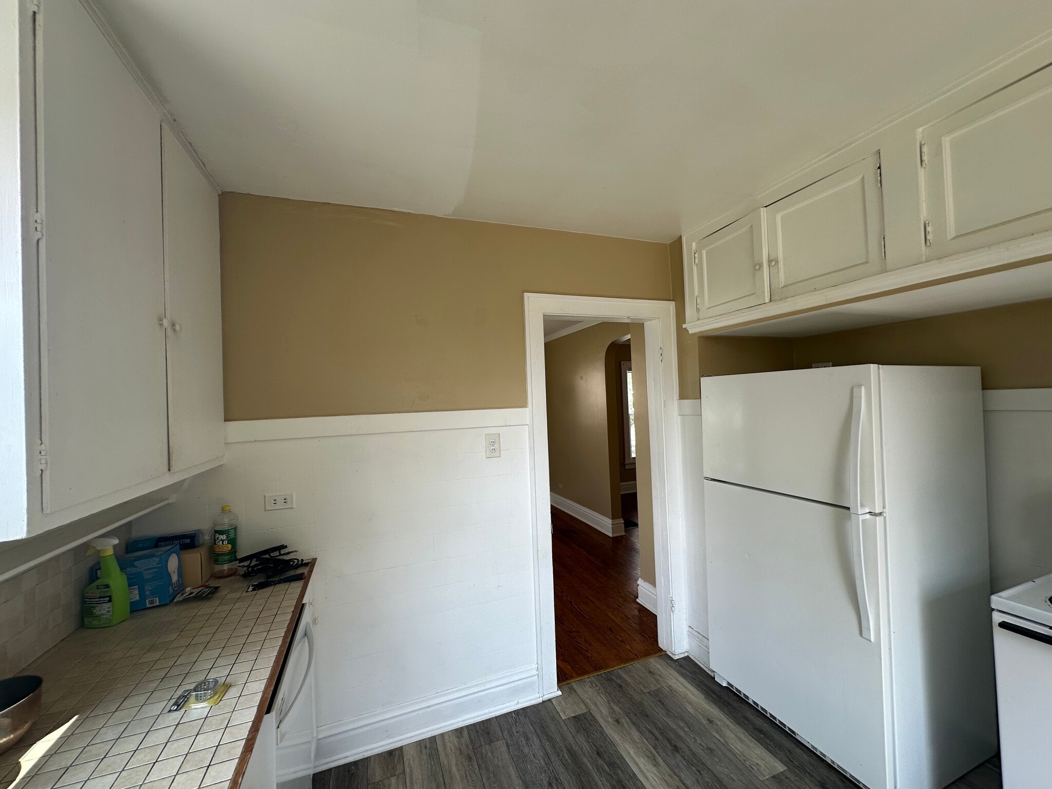 Building Photo - 715 12th St