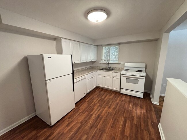 Building Photo - Beautiful Home for Rent