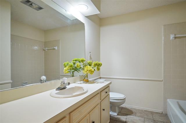 Building Photo - 5717 Ridgerock Ct