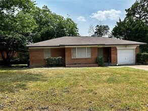 Building Photo - 3229 Driftwood Dr