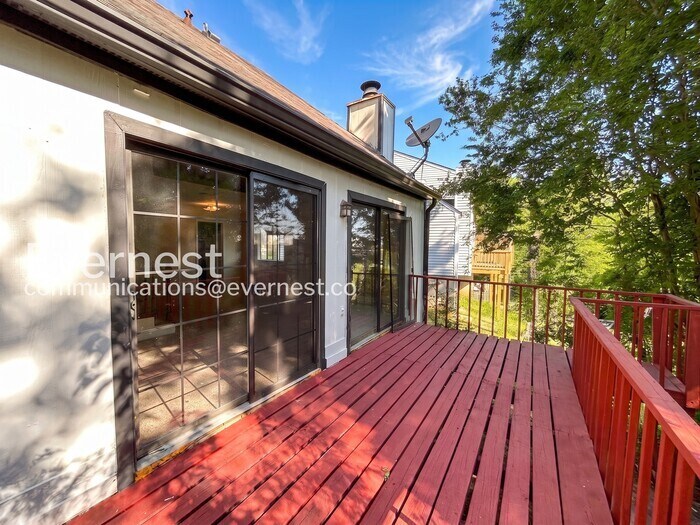 Building Photo - 1174 Ridgecrest Ln SE