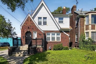Building Photo - $1675 - Fitzgerlad Brick 3 Bedroom 2 Bath