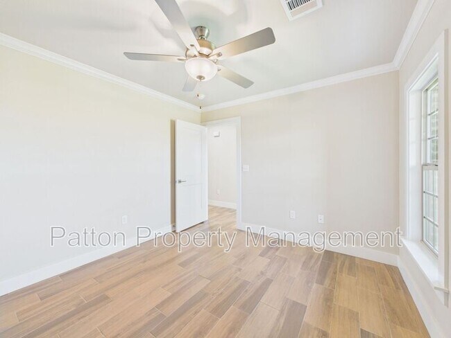 Building Photo - 9780 Elite St