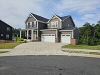 Building Photo - 9541 Viburnum Dr