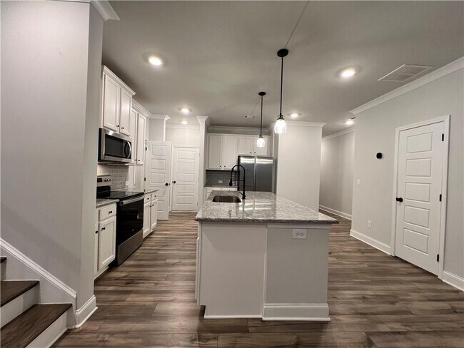 Building Photo - 4553 Cypress Pk Dr