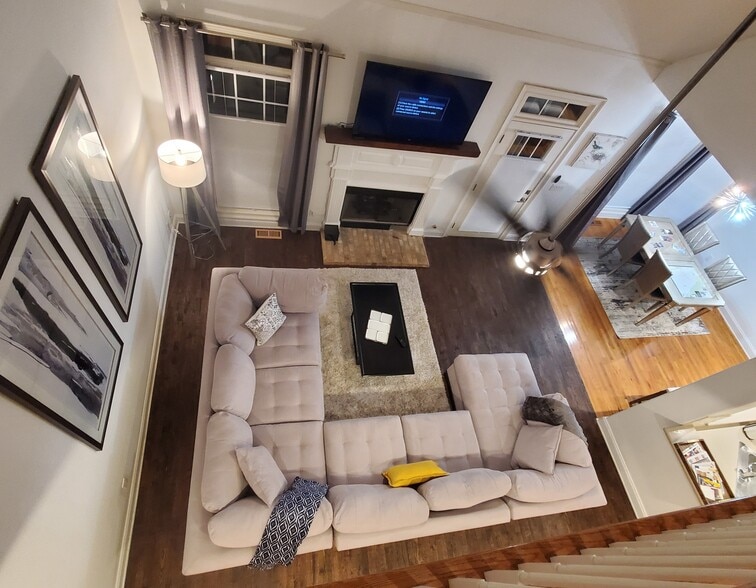 Building Photo - 6640 Ashebrooke Dr