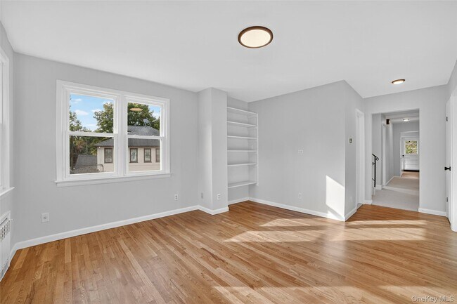 Building Photo - 47 New Broadway