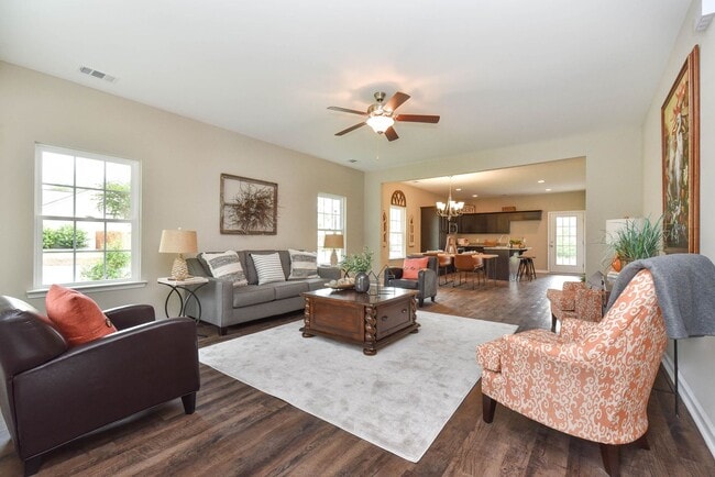 Building Photo - Coming Available!