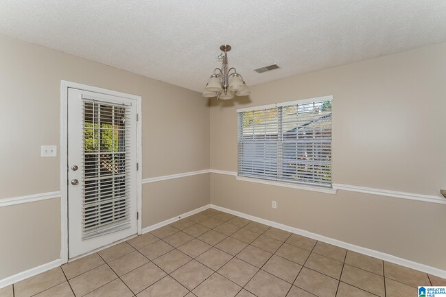 Building Photo - 2030 Plantation Pkwy