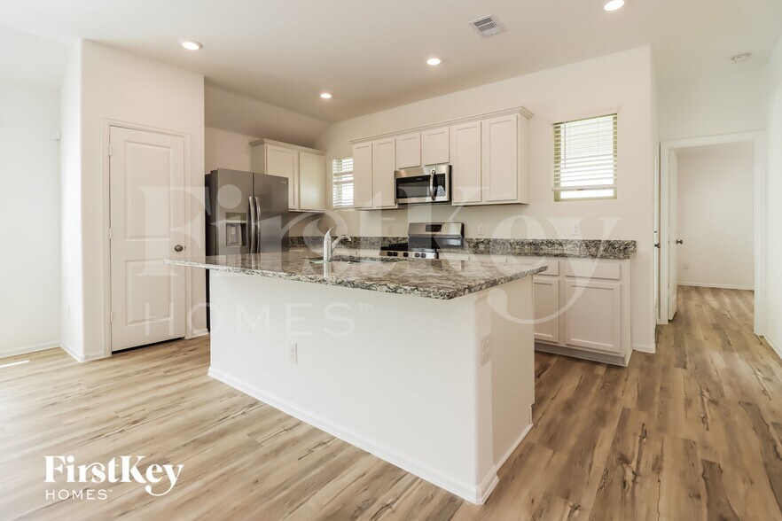 Building Photo - 5212 Winding Strm Dr