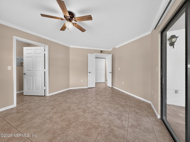 Building Photo - 10150 Belle Rive Blvd