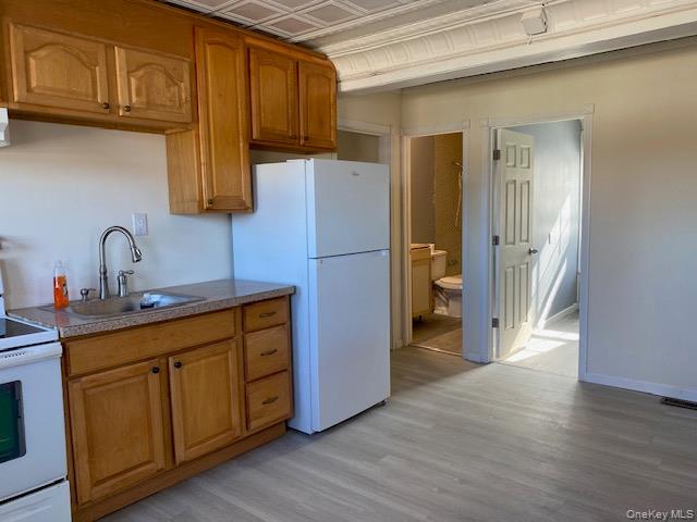 Building Photo - 103 Watkins Ave