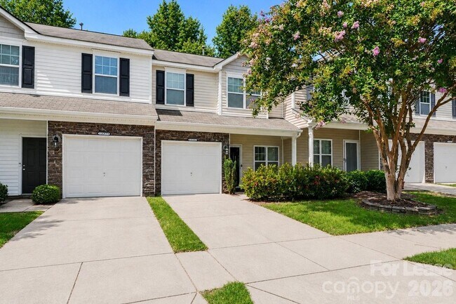 Building Photo - 13983 Singleleaf Lane