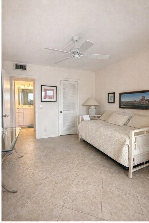 Building Photo - 4032 Yarmouth E