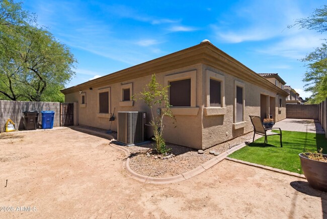 Building Photo - 17318 N 19th Terrace