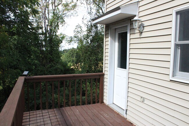 Building Photo - 267 Ark Dr