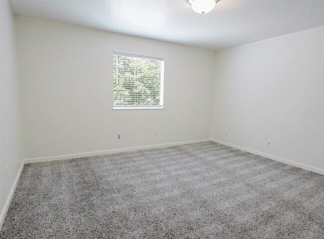 Building Photo - 21155 Gosling Rd