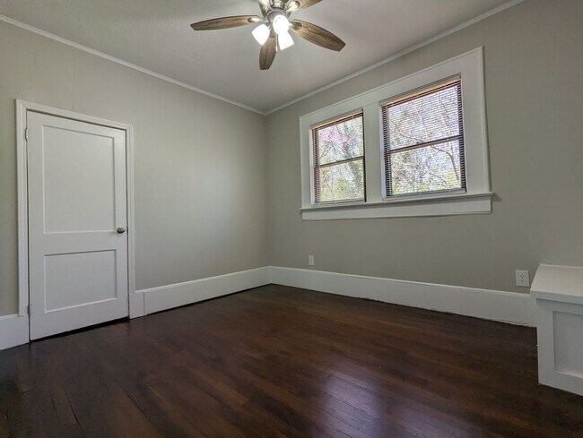 Building Photo - 2601 Semmes St