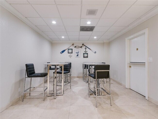 Building Photo - 3900 Galt Ocean Dr