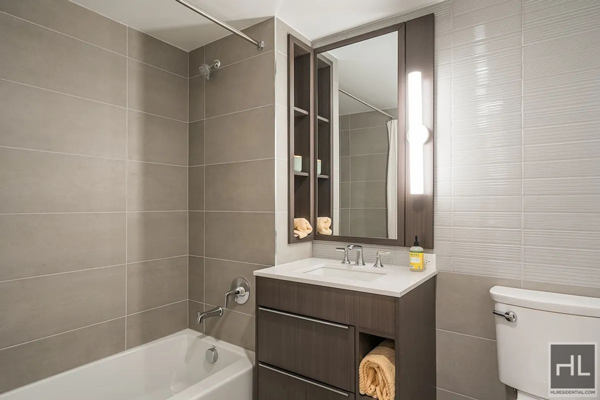 Building Photo - 975 Nostrand Ave