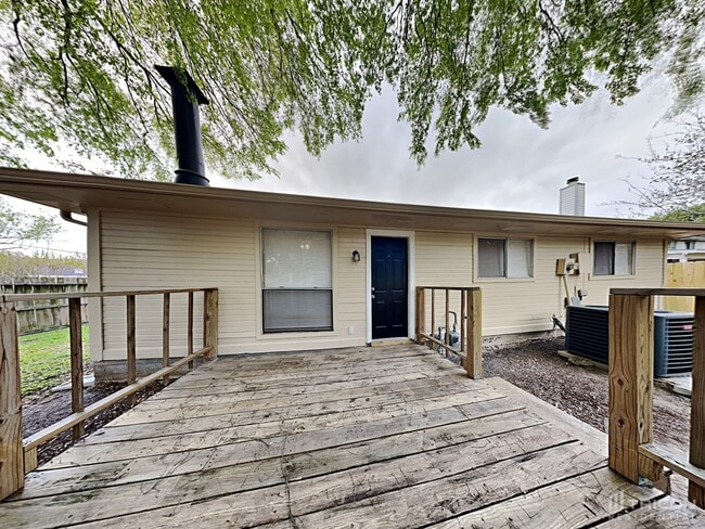 Building Photo - 12702 Ashford Meadow Dr