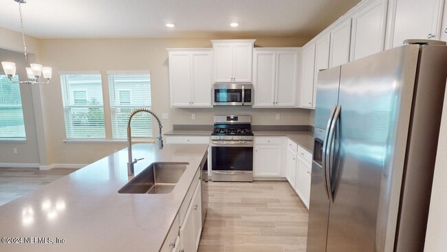 Building Photo - 62 Japura Ct