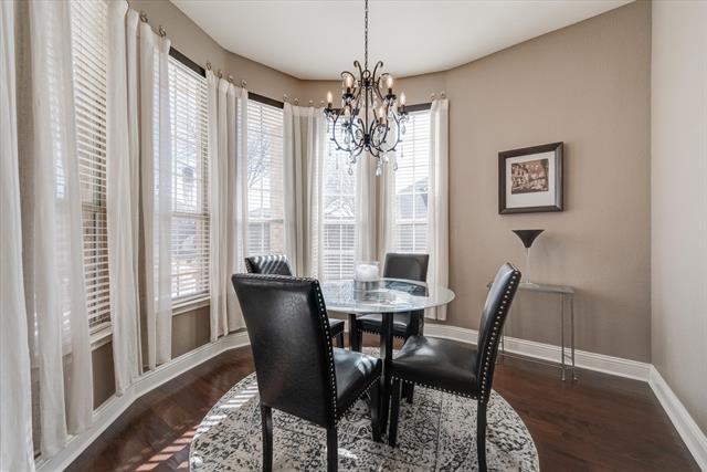 Building Photo - 1804 Briaroaks Dr