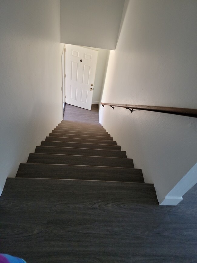 Building Photo - 3216 Delaware St