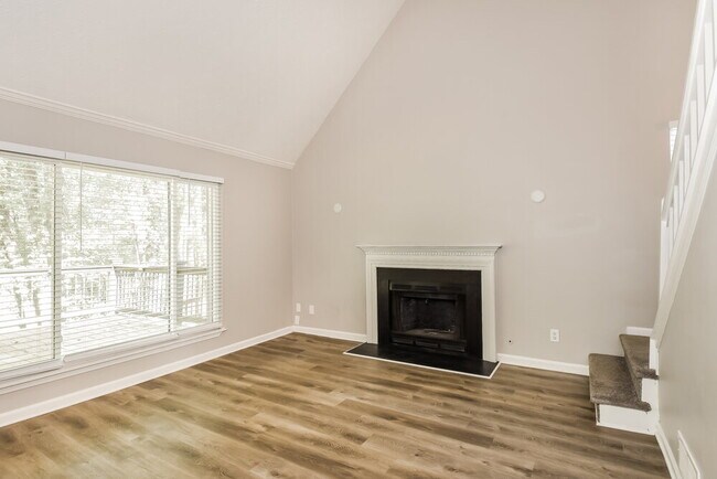 Building Photo - 113 Colemans Bluff Dr