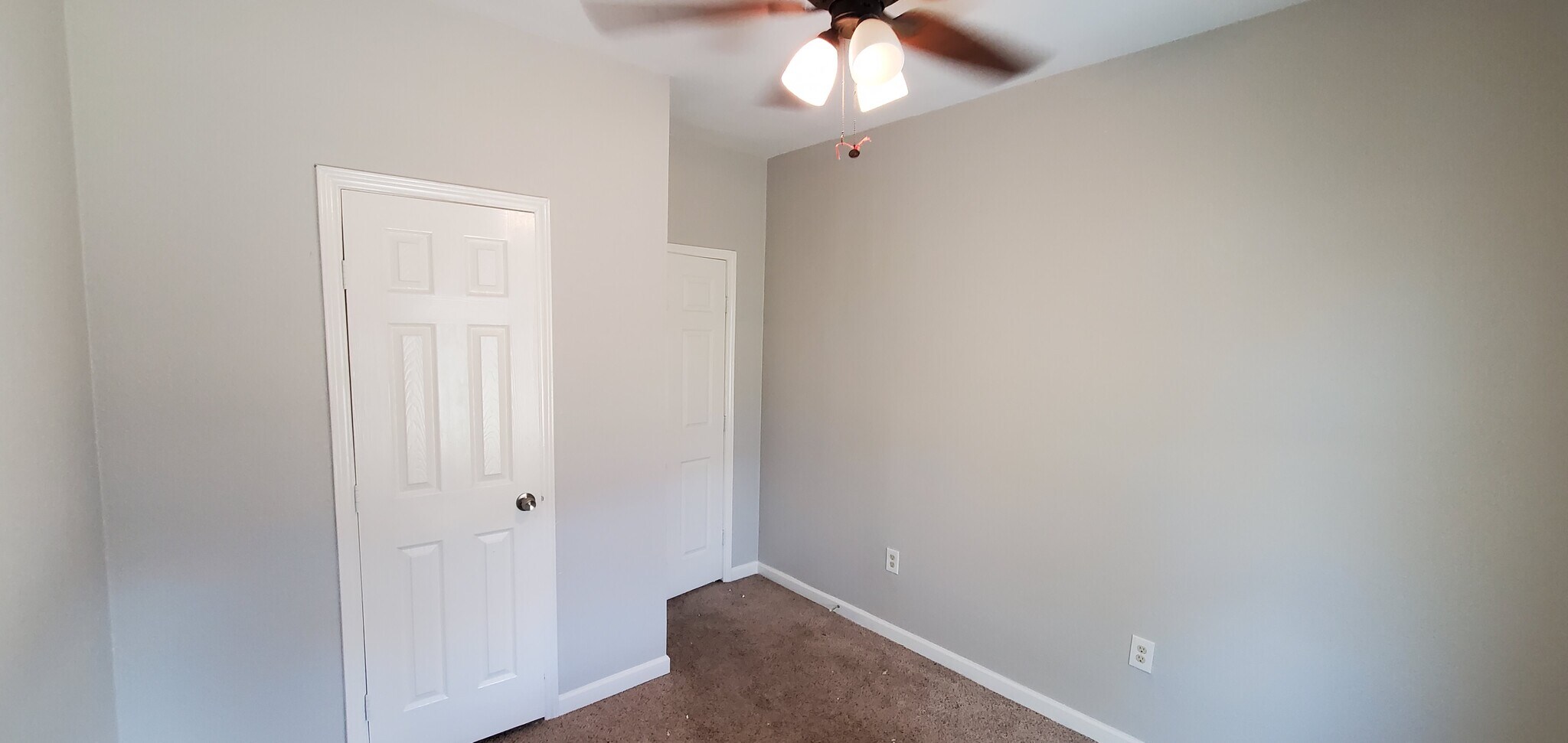 Building Photo - 16513 W Sandy Meadows Dr
