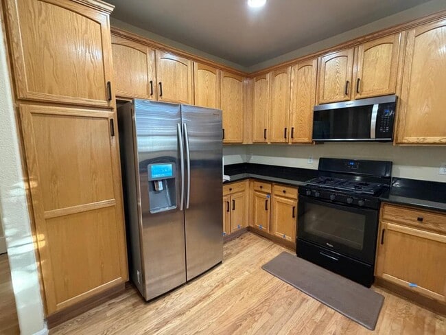 Building Photo - 10771 Mountshire Cir