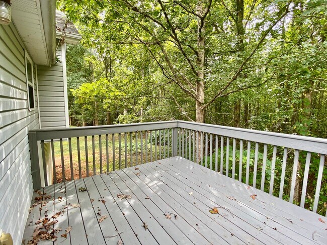 Building Photo - Dallas Rental