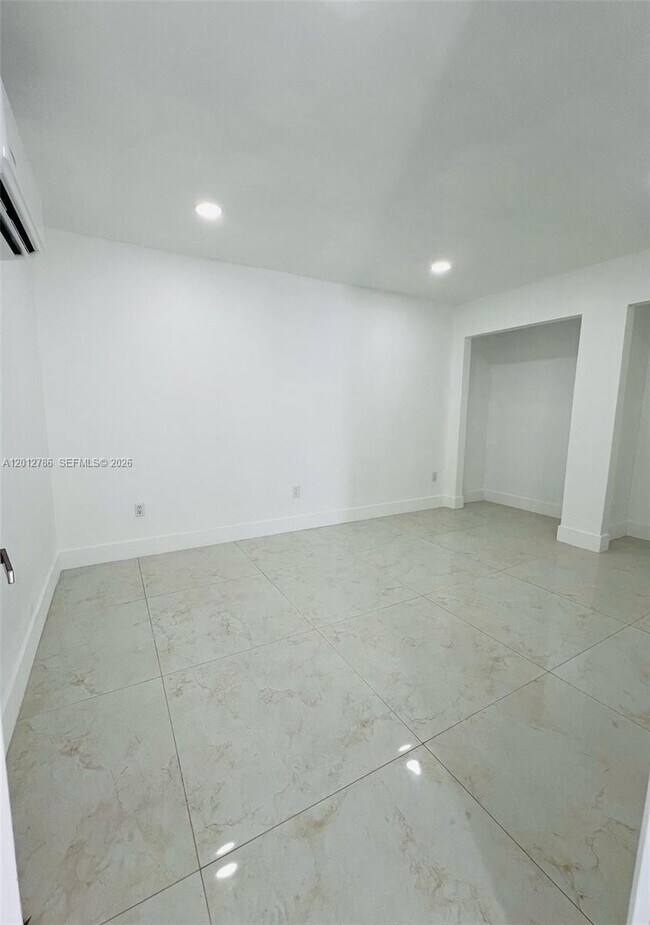 Building Photo - 26045 SW 131st Ct